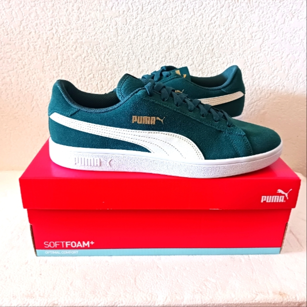 Puma - Picture 1 of 3